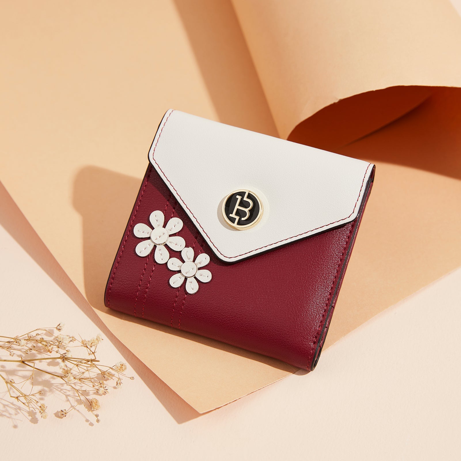 Rozenn Small Bifold Wallet with Card Case for Women in Leather