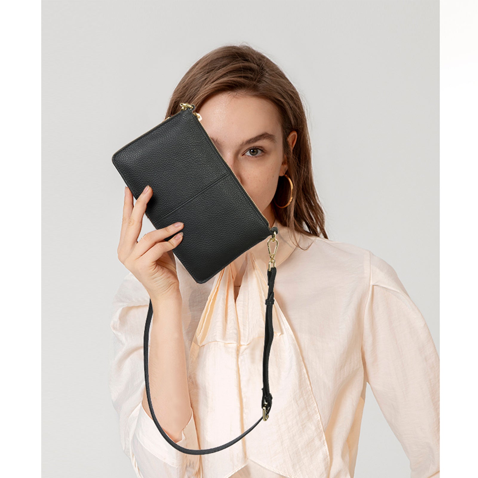 Nola Chic and Convenient - The Wristlet Clutch Purse-Black