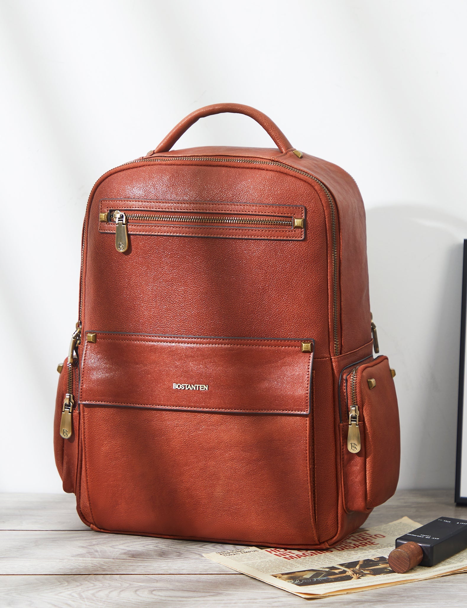Men‘s Classic Leather Backpack with Multiple Pockets for Work