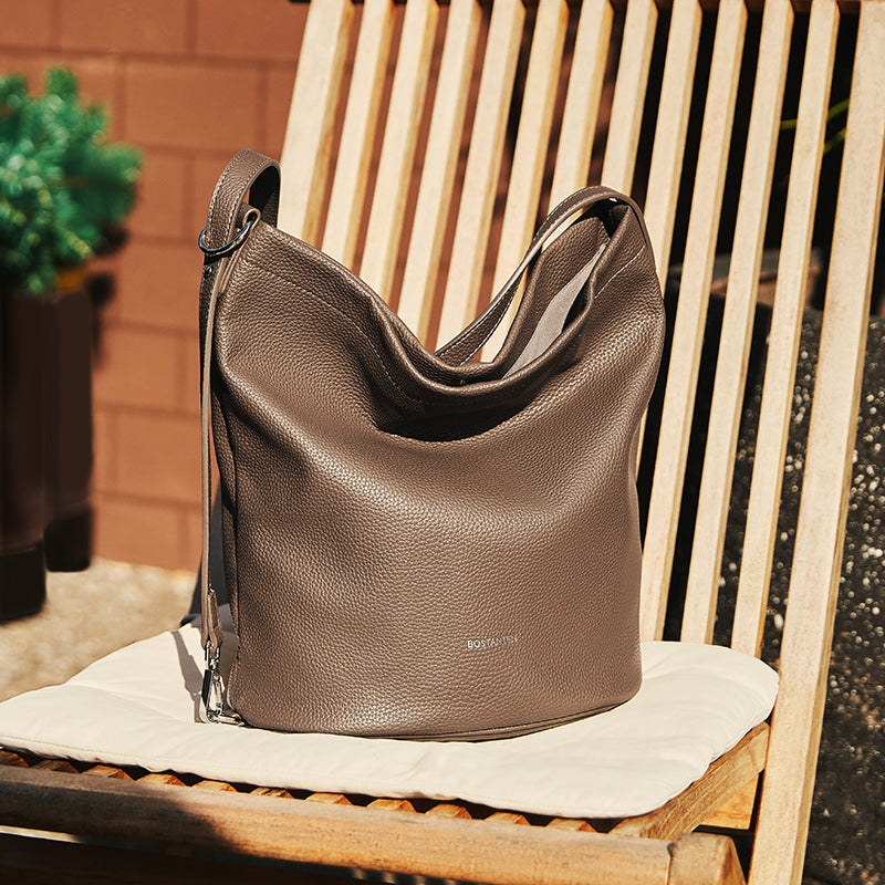 [Emblem bag] BOSTANTEN Fashion For Women's Unique Design Crossbody Bag Sling Bag