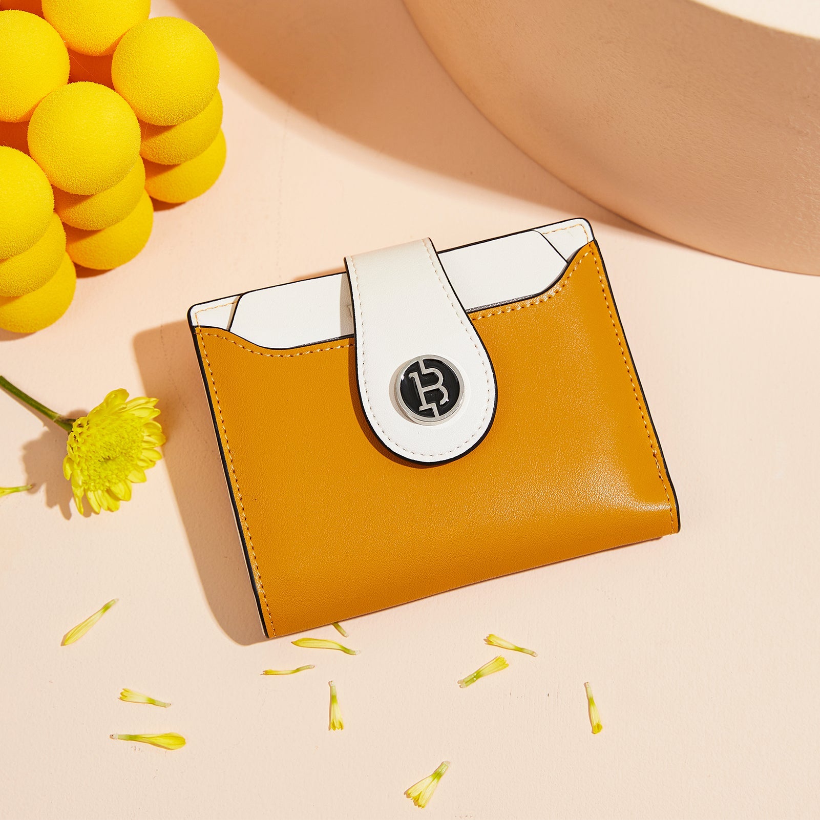 Luna RFID Genuine Leather Wallet