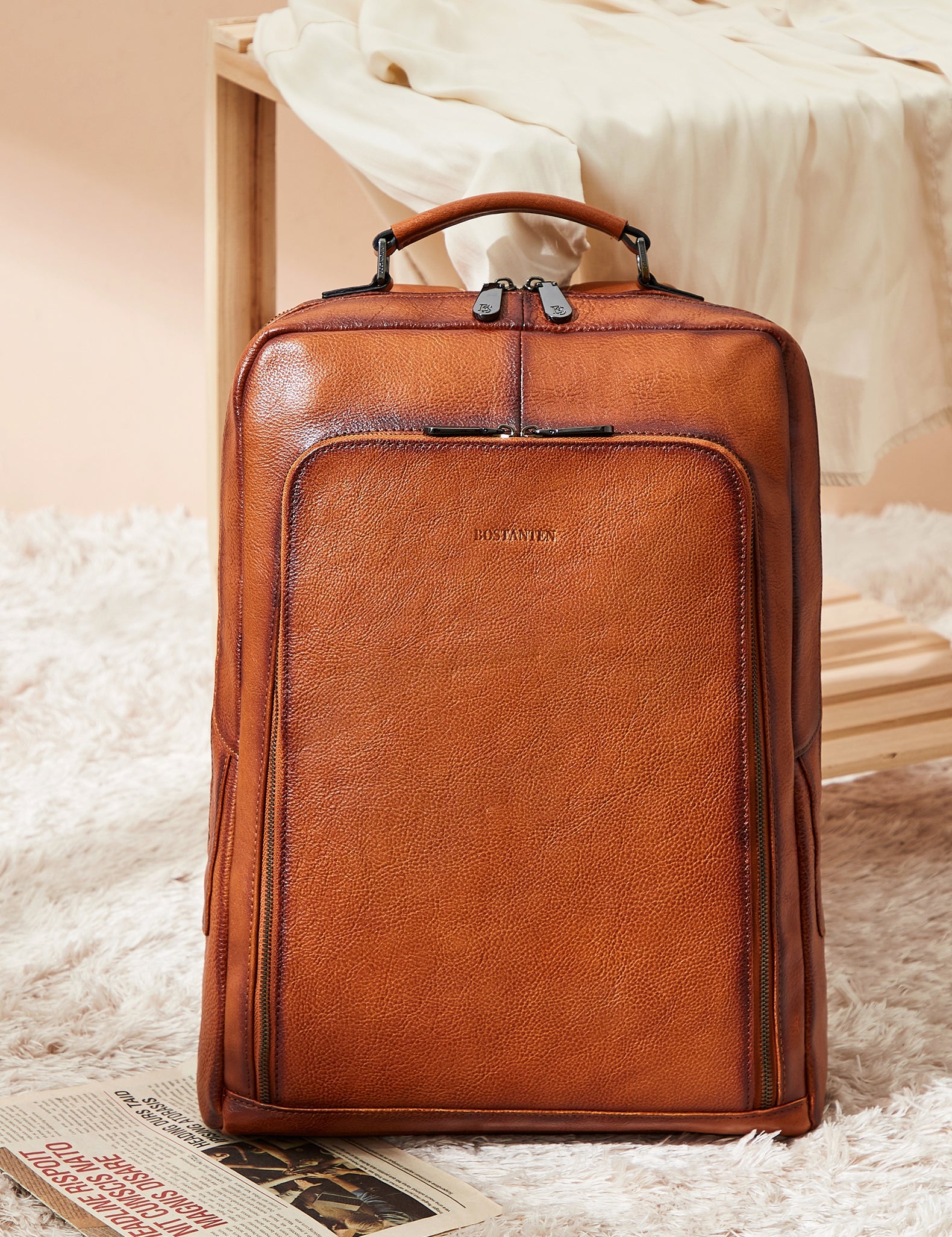 Large Vintage Travel Backpack for Men - Accordion Structure