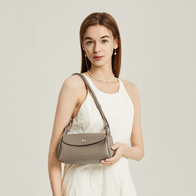 [Gracie Bag] BOSTANTEN Crossbody Bag Women's Zenith – Pillow-Shaped, Large Capacity