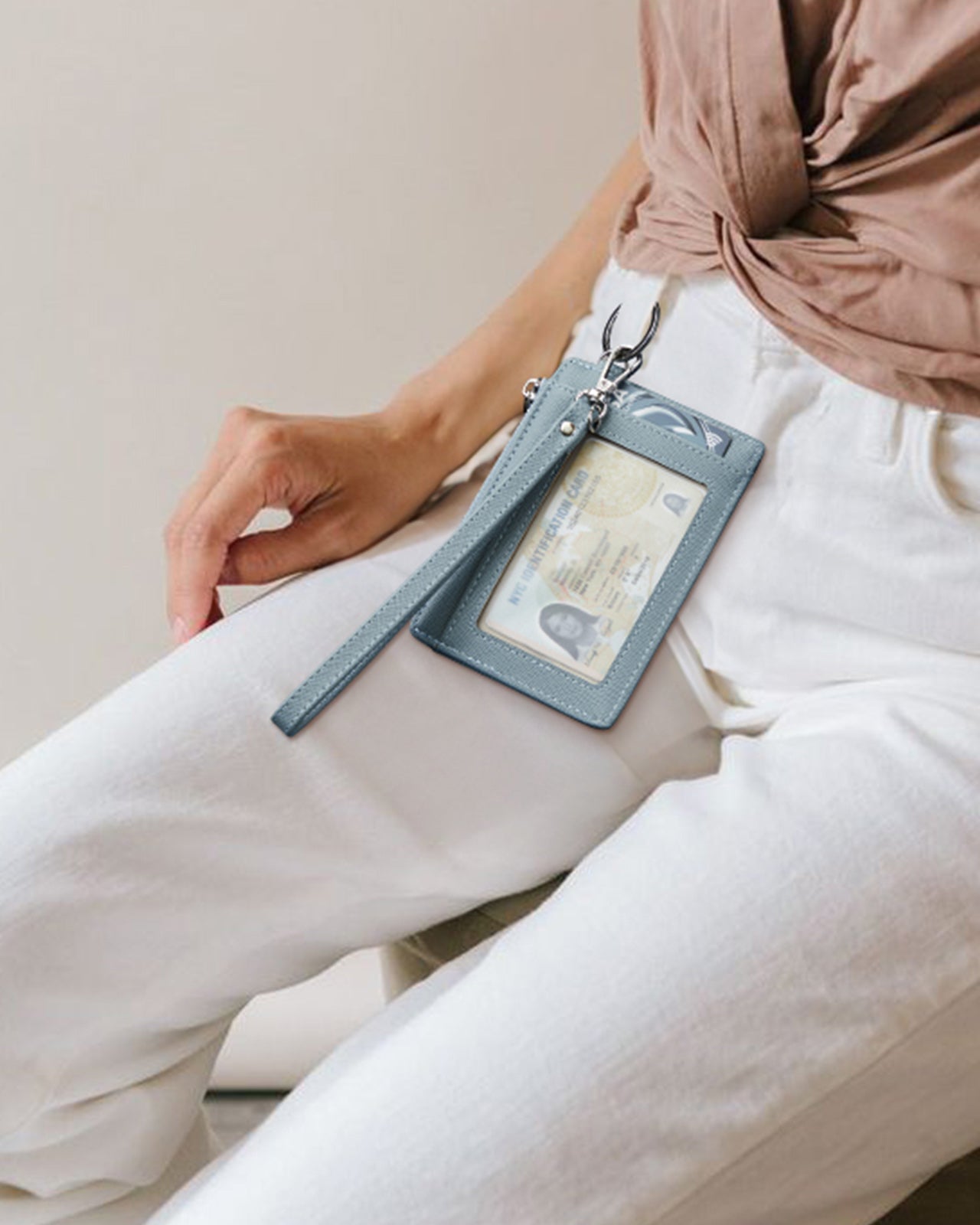 Lomy Slim Wristlet Keychain Wallet With Zipper Pocket